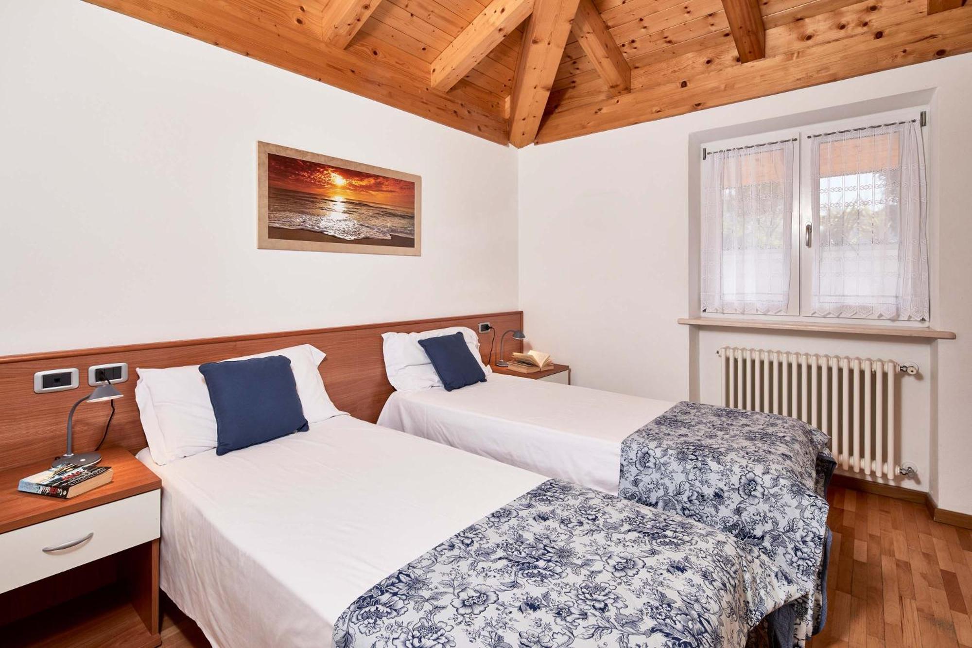 Bella Villa Apartments Riva del Garda Esterno foto