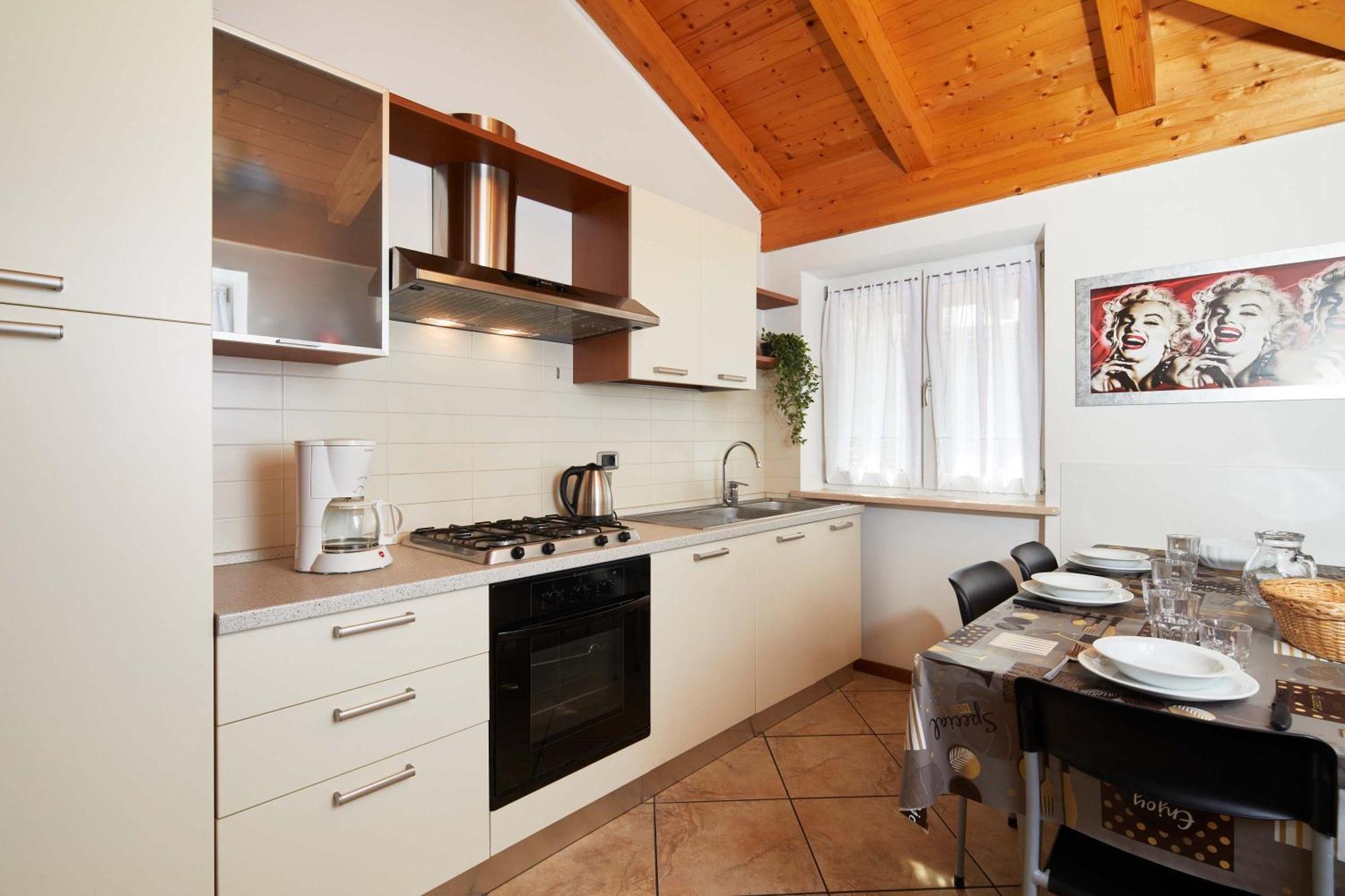 Bella Villa Apartments Riva del Garda Esterno foto