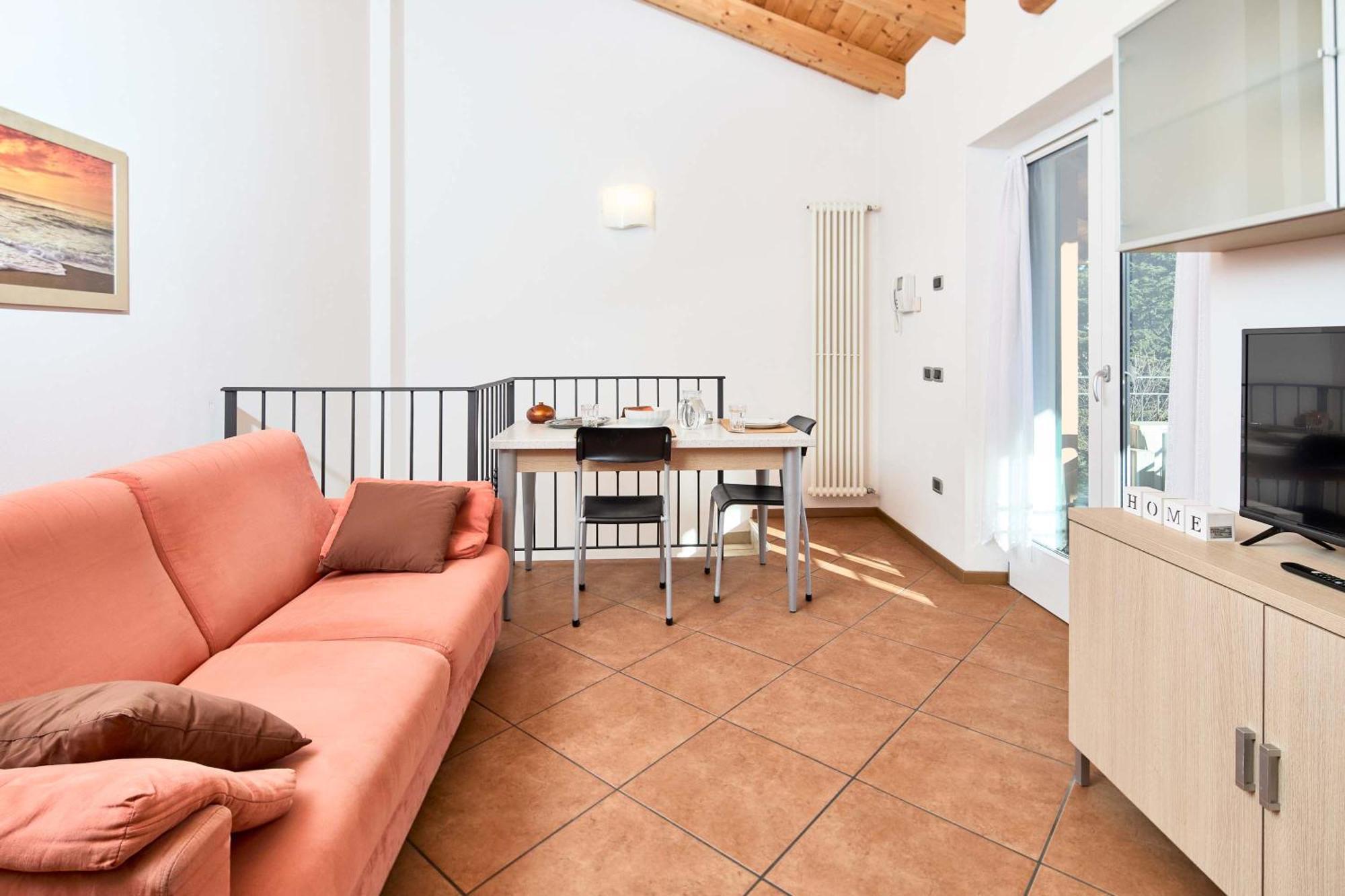 Bella Villa Apartments Riva del Garda Esterno foto