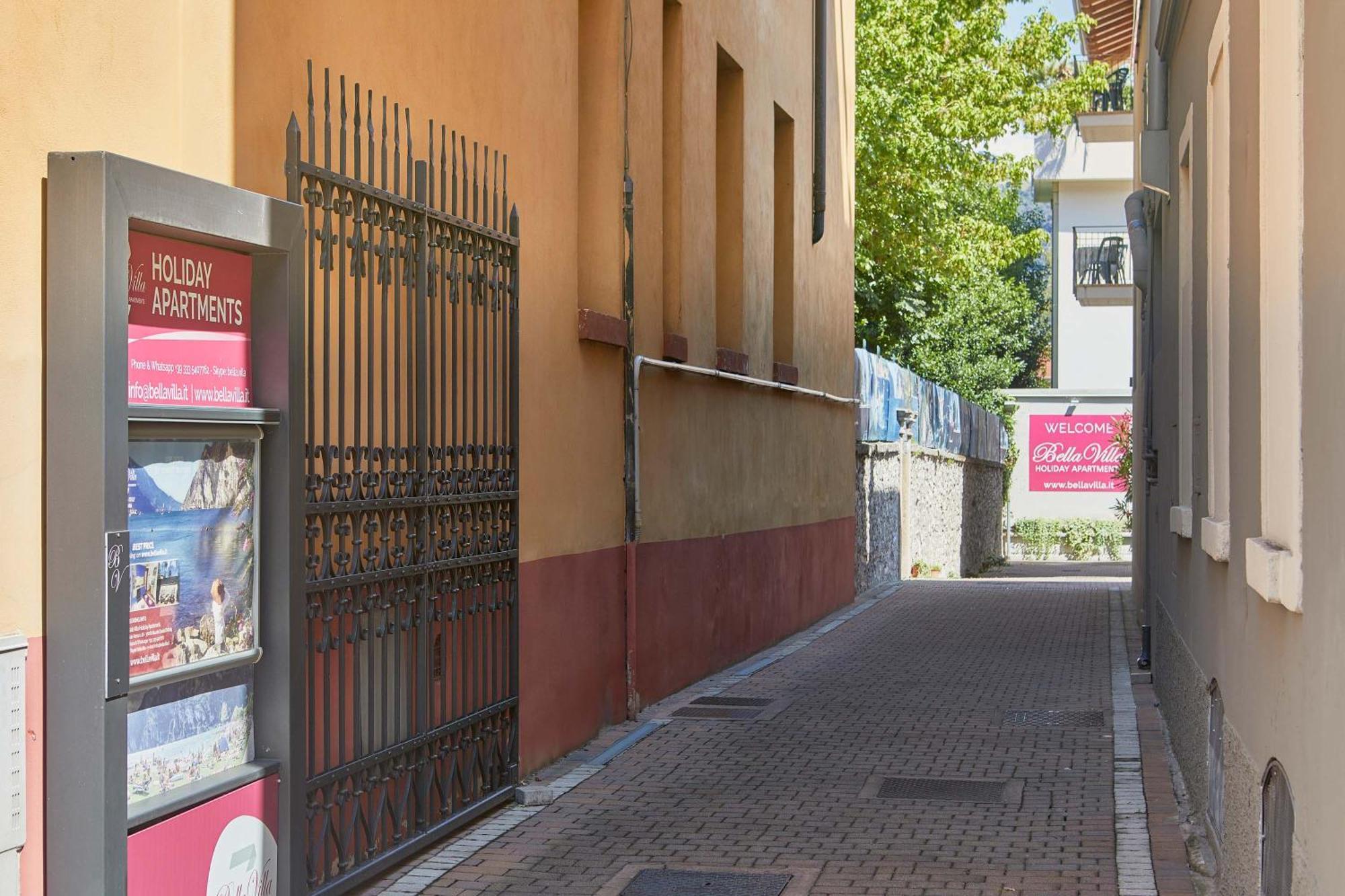 Bella Villa Apartments Riva del Garda Esterno foto